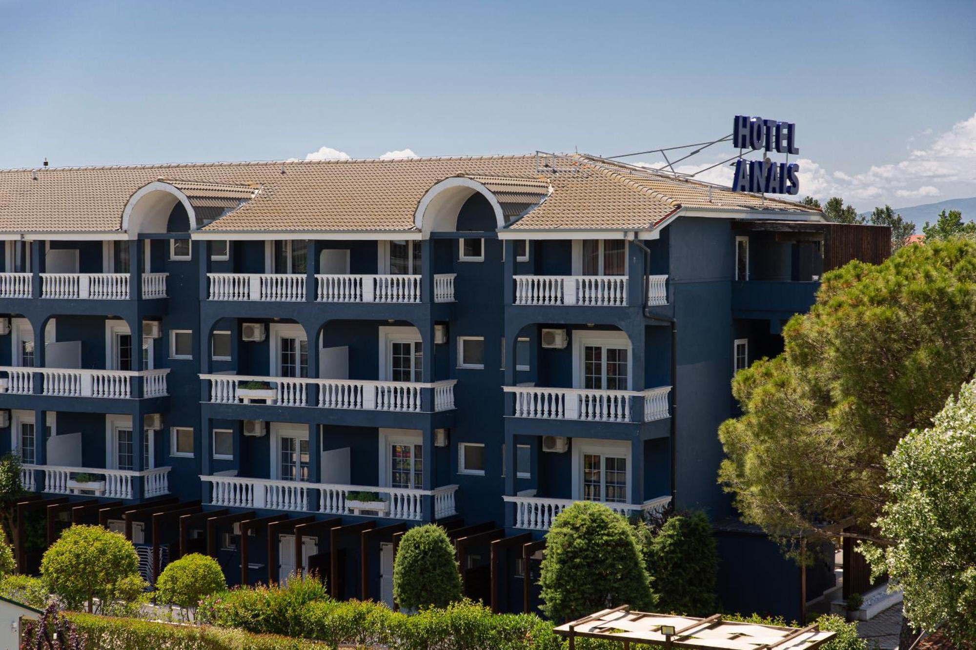 Anais Hotel Korinós Exterior foto